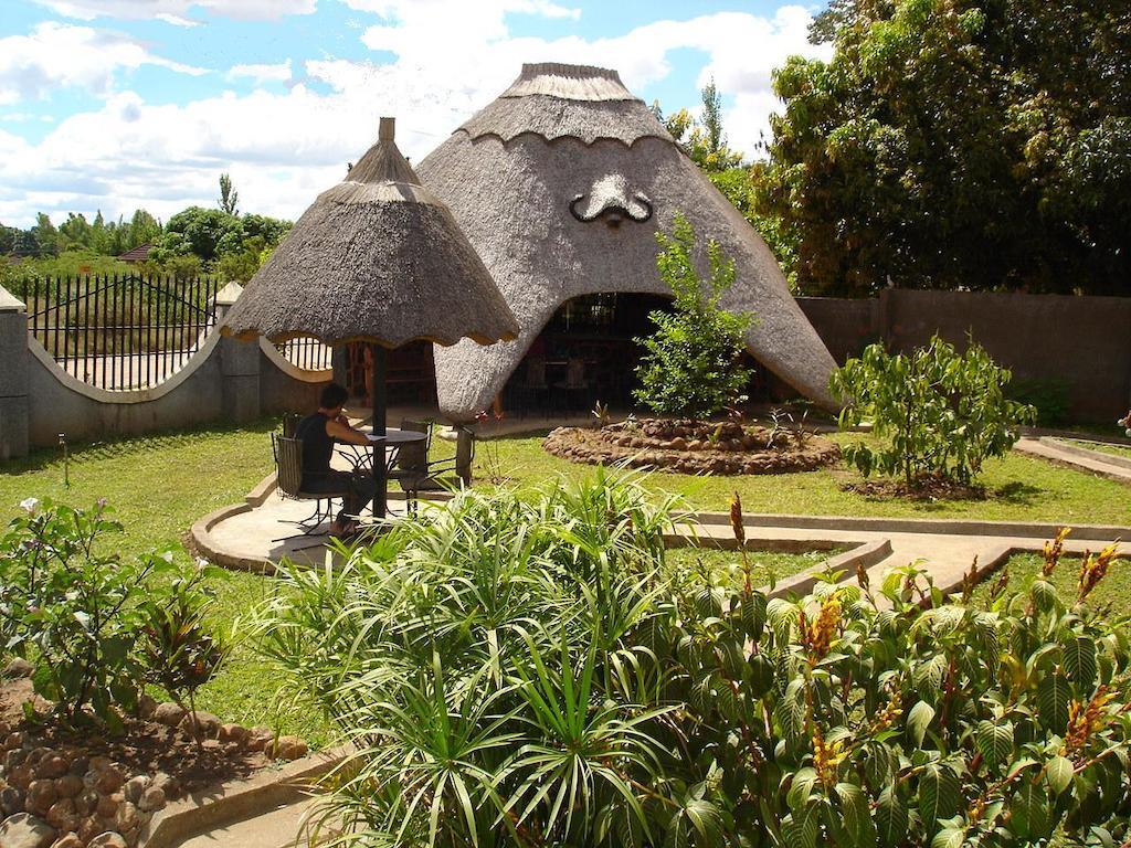 The Stone Guest House Livingstone Exteriér fotografie